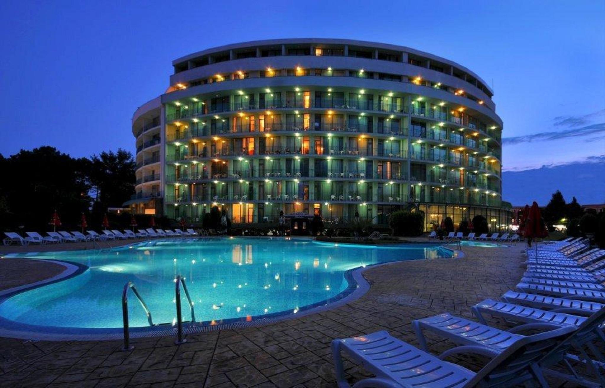 Hotel Caesars Palace Sunny Beach Exterior photo